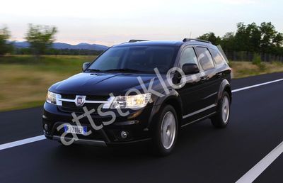 Автостекла Fiat Freemont c установкой в Москве